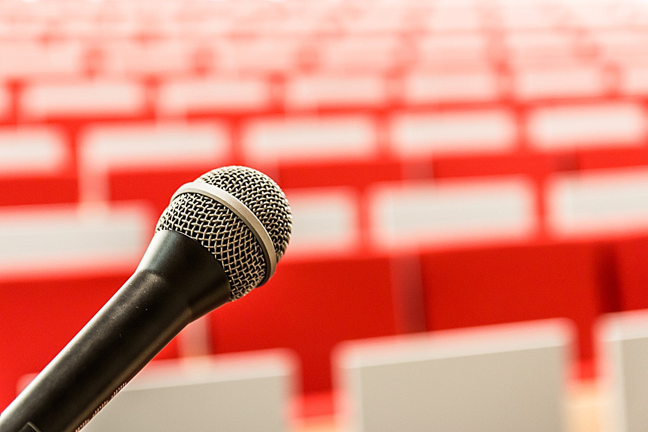 SATA Events microphone, it, lecture, entry, sound, speech, room, lecture hall, assembly hall, audience, lectures, school, university, the jan kochanowski university, kielce, chairs, the ranks, education, microphone, lecture, lecture, lecture, speech, speech, speech, speech, speech, audience